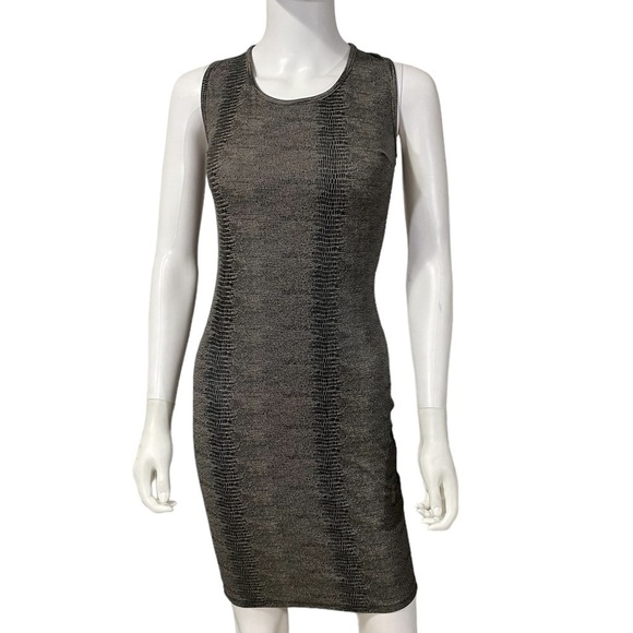 Animal Print Sleeveless Zipper back Grey Dress - Picture 2 of 7